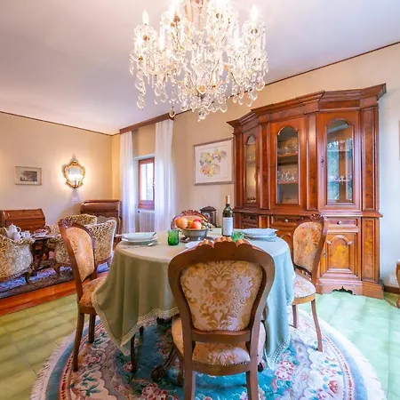 La Verbanina Private Garden - Happy Apartman *