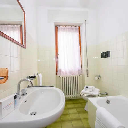 公寓 La Verbanina Private Garden - Happy