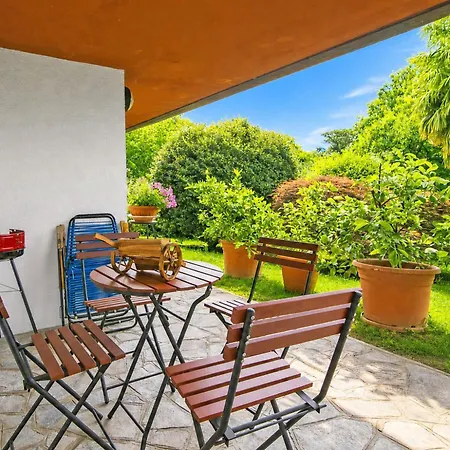 La Verbanina Private Garden - Happy Appartement